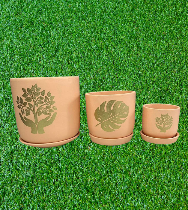 Terracotta Hand Painted pottery ( peach )